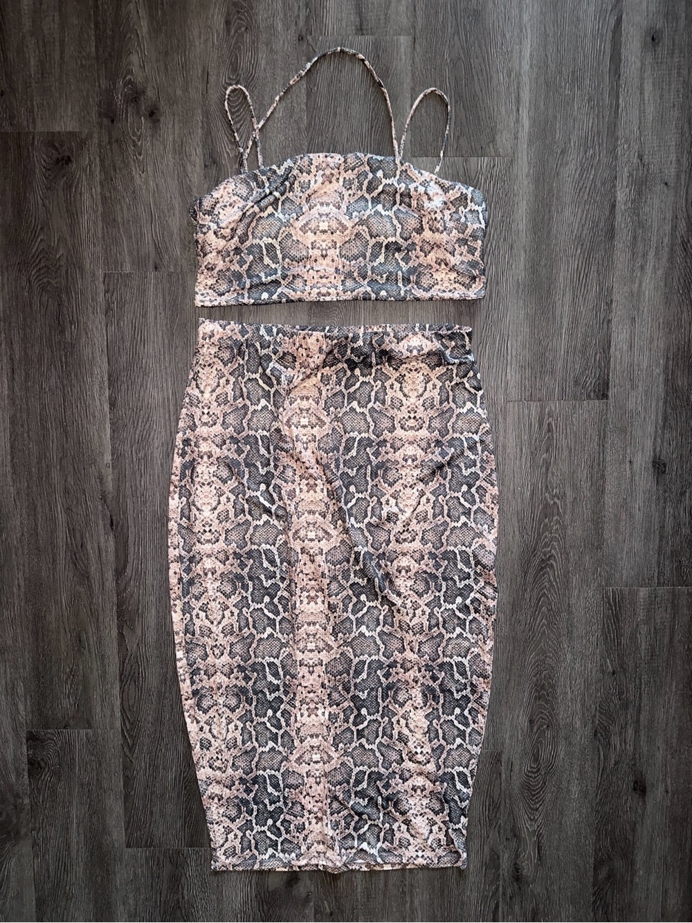 Sassy Snake Skirt Set (Taupe)